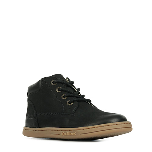 Kickers Tackland