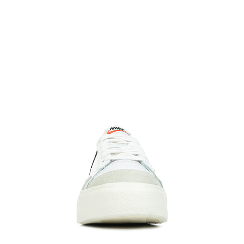 Nike Blazer Low Platform