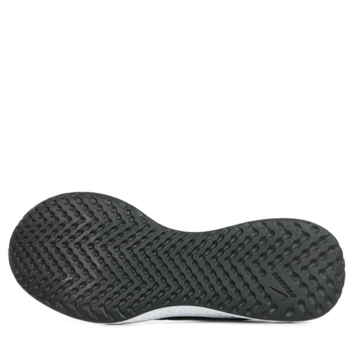 Nike Revolution 5