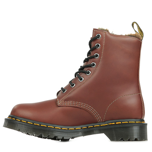 Dr. Martens 1460 Serena