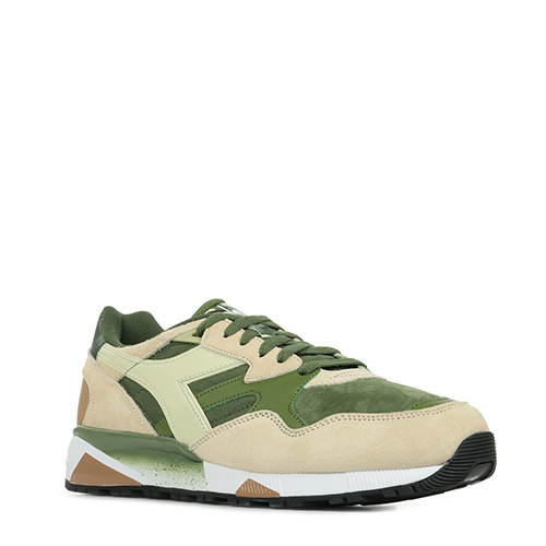 Diadora Calliste