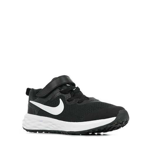 Nike Revolution 6 NN