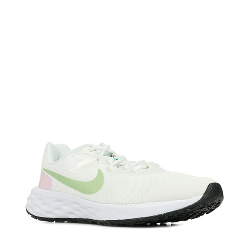 Nike Revolution 6 NN SE