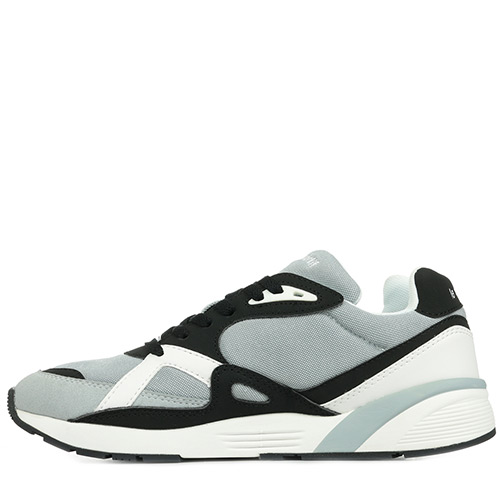 Le Coq Sportif LCS R850