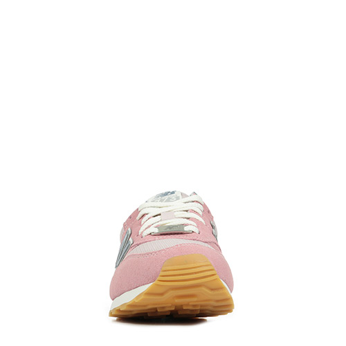 New Balance 373