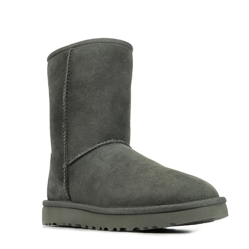 UGG Classic Short II
