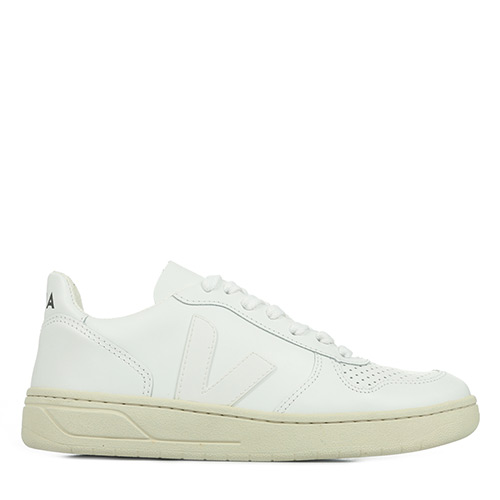 V10 Leather