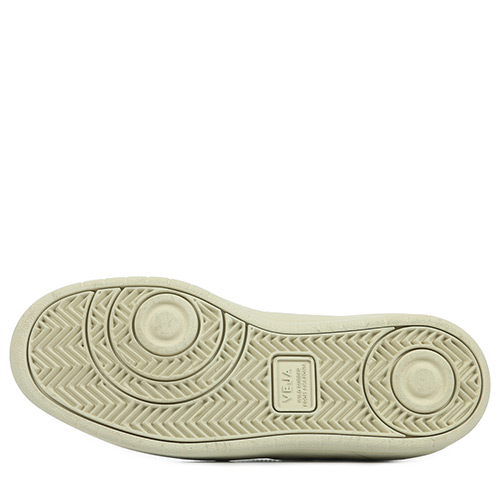 VEJA V10 Leather