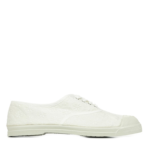 Ten Broderie Anglaise