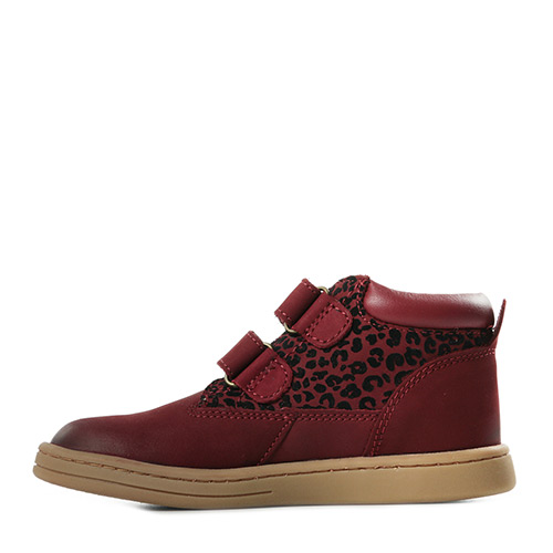 Kickers Tackeasy