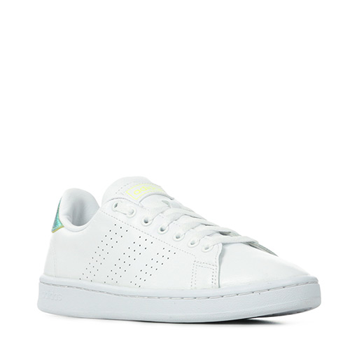 adidas Advantage