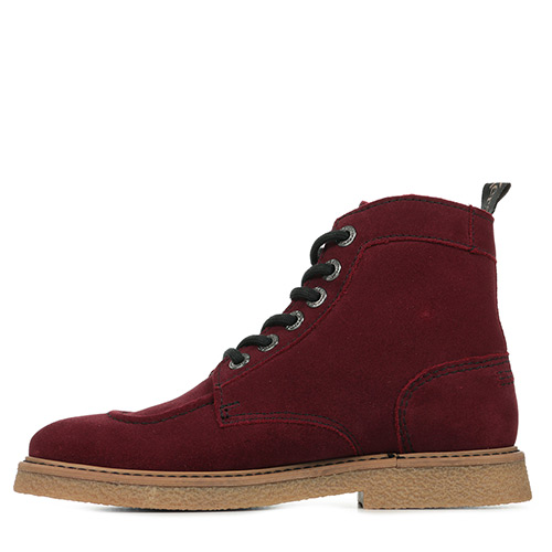 Kickers Kick Legendary