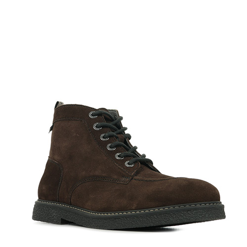 Kickers Kick Legendary