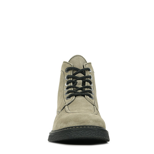 Kickers Kick Legendary