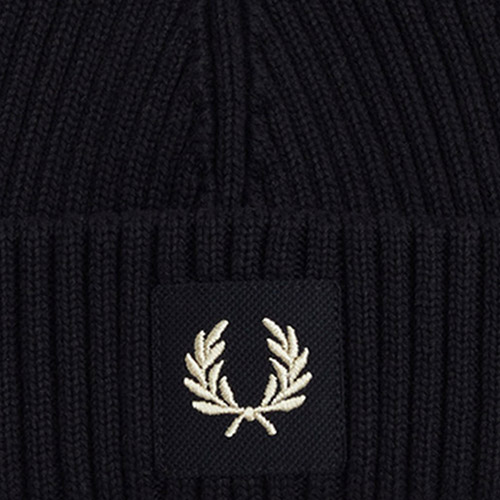 Fred Perry Patch Brand Chunky Rib Beanie