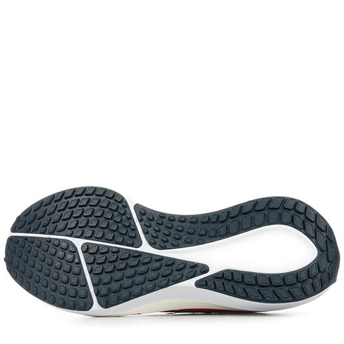 Nike Vomero 17