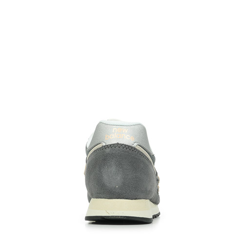 New Balance 373