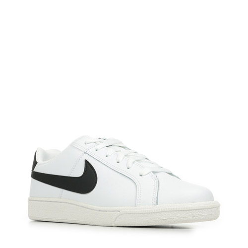 Nike Court Royale