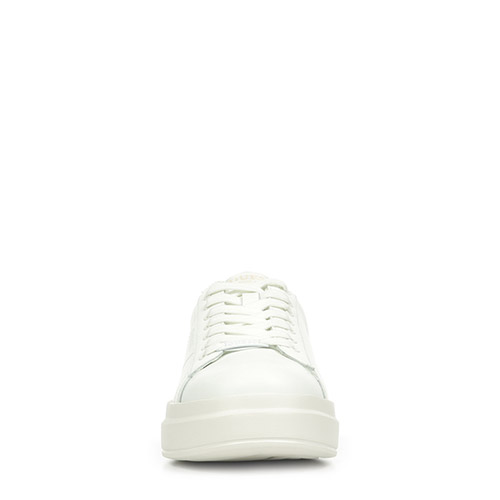 Guess Elbina