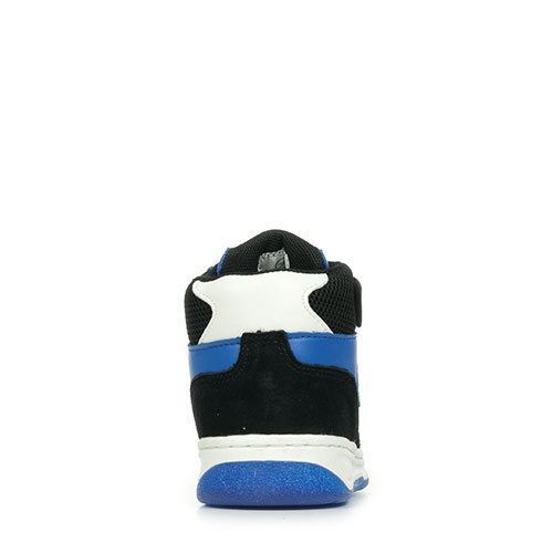 Kickers Kickado