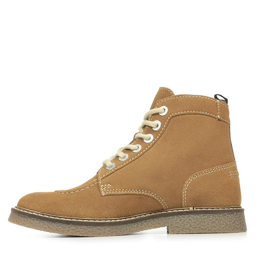 Kickers Kick Legendary