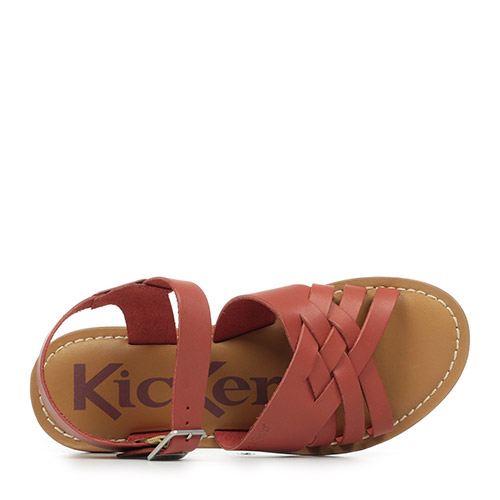 Kickers Kick Ladora