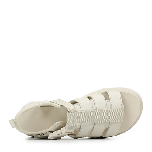 UGG Cora