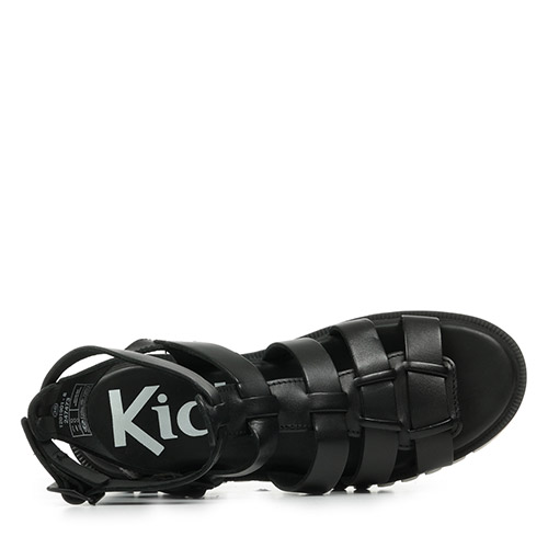 Kickers Kick Fabiola