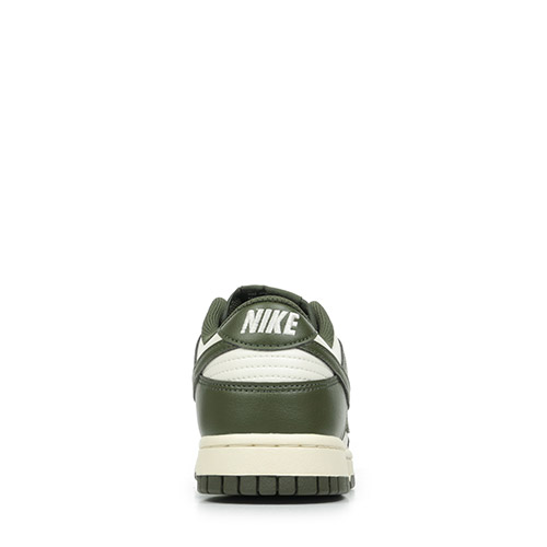 Nike Dunk Low Retro