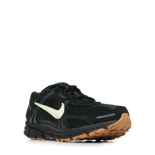 Nike Zoom Vomero 5