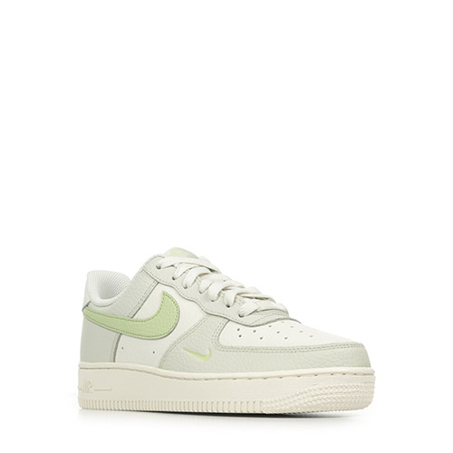 Nike Air Force 1 07