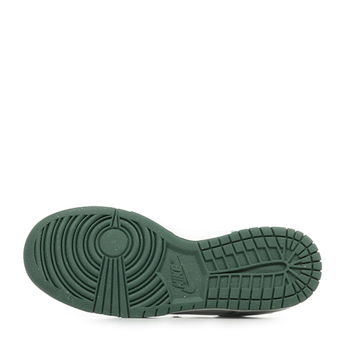 Nike Dunk Low Retro Se