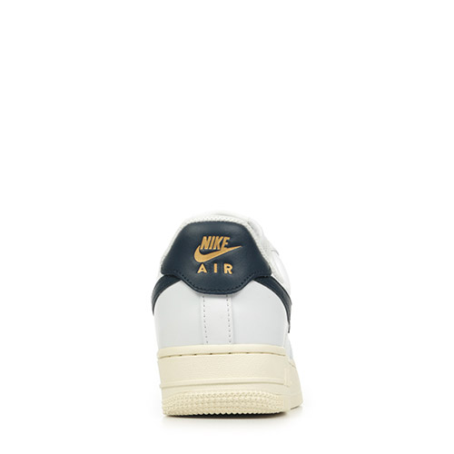 Nike Air Force 1 07 Flyease