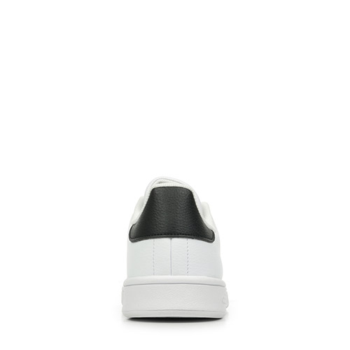 adidas Urban Court