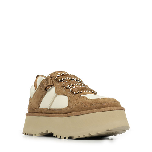 UGG Astromel