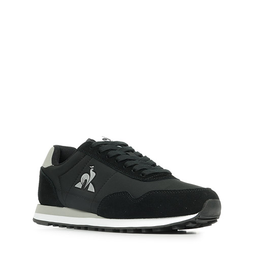 Le Coq Sportif Astra 2