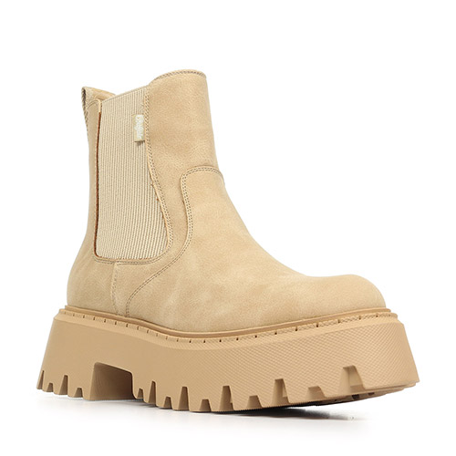 Buffalo Aspen Chelsea Vega