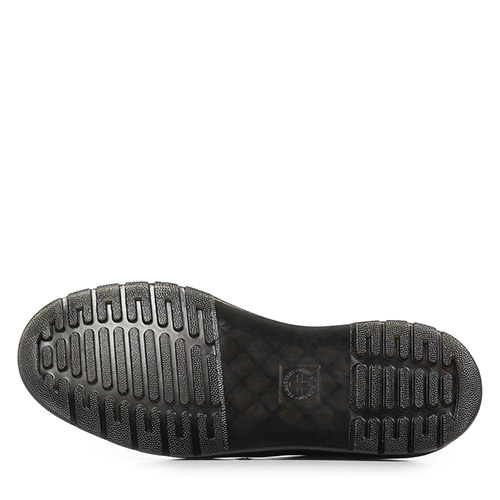 Dr. Martens Brookline Lo