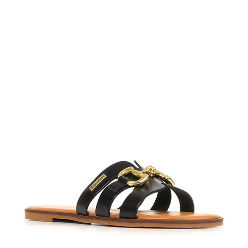 Les Tropéziennes by M Belarbi Hamia