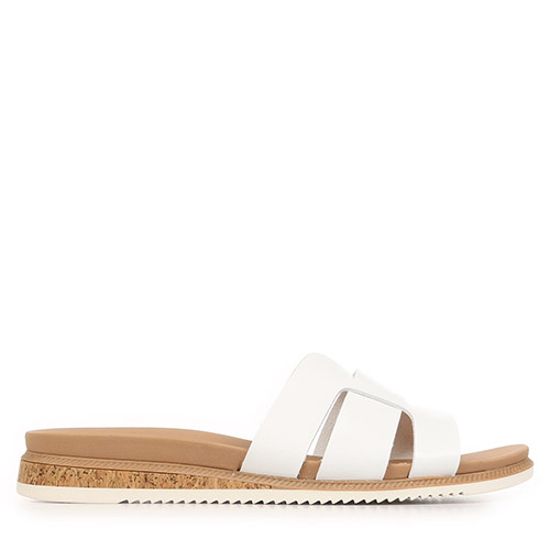 Desert Kiss Low Peak Look