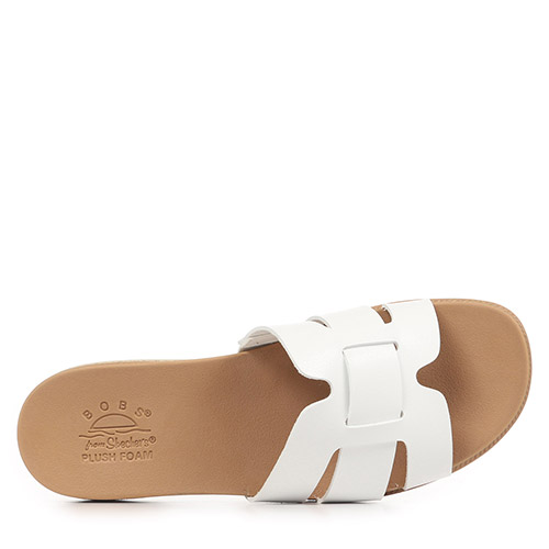 Skechers Desert Kiss Low Peak Look