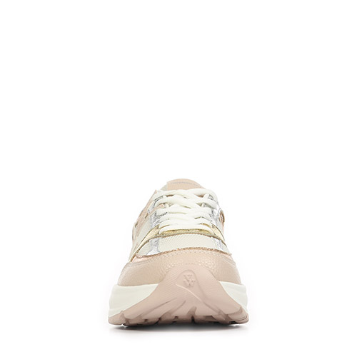 Vanessa WU Gigi Initials