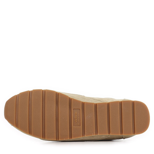 Victoria Aster Serraje