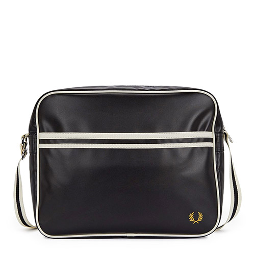 Classic Shoulder Bag