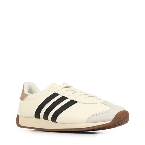 adidas Runvista