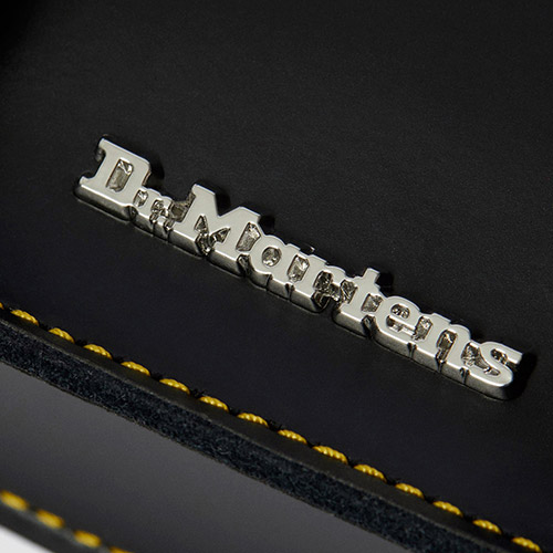 Dr. Martens Smooth