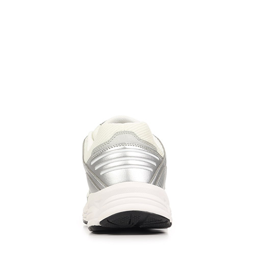 Le Coq Sportif R2000