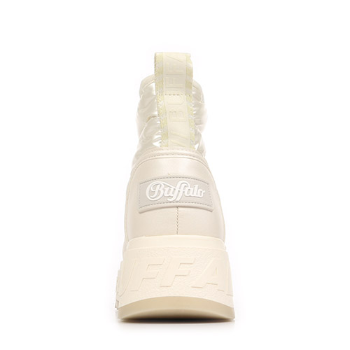 Buffalo Eliza Snow Short