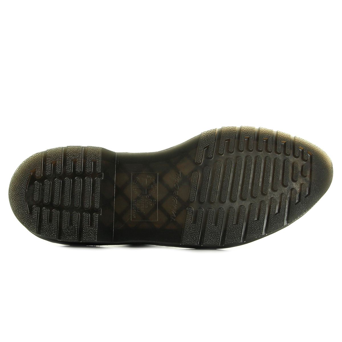 where can i buy on cloud shoes