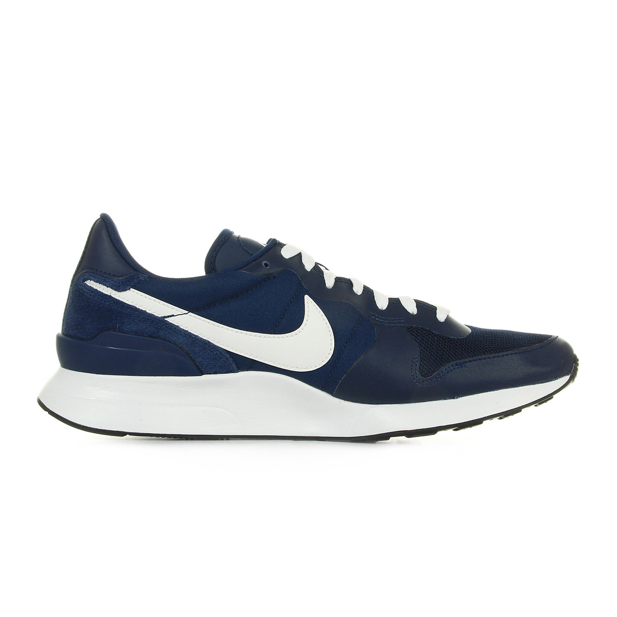 nike internationalist lt17
